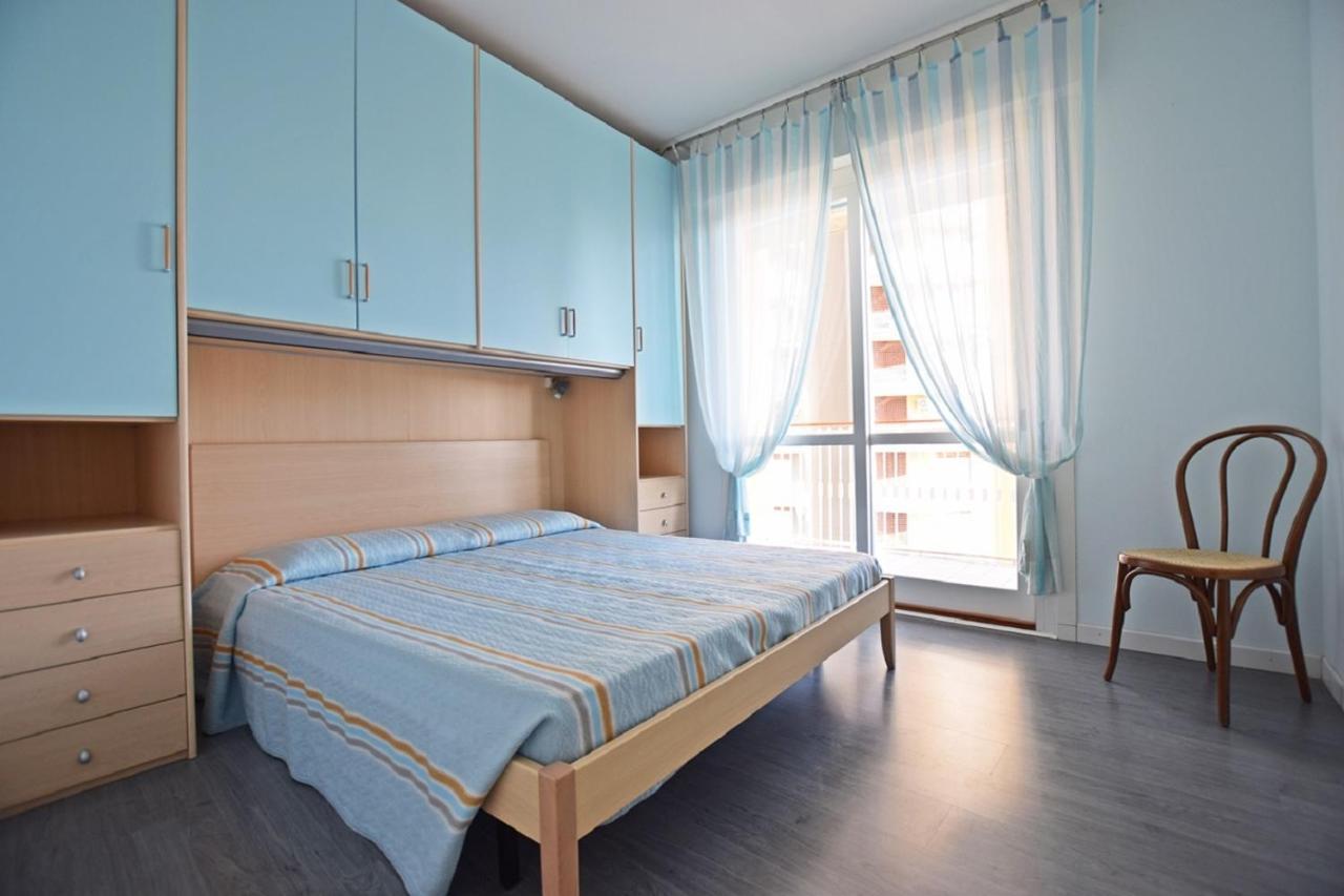 Residence La Duna Lignano Sabbiadoro Exteriör bild